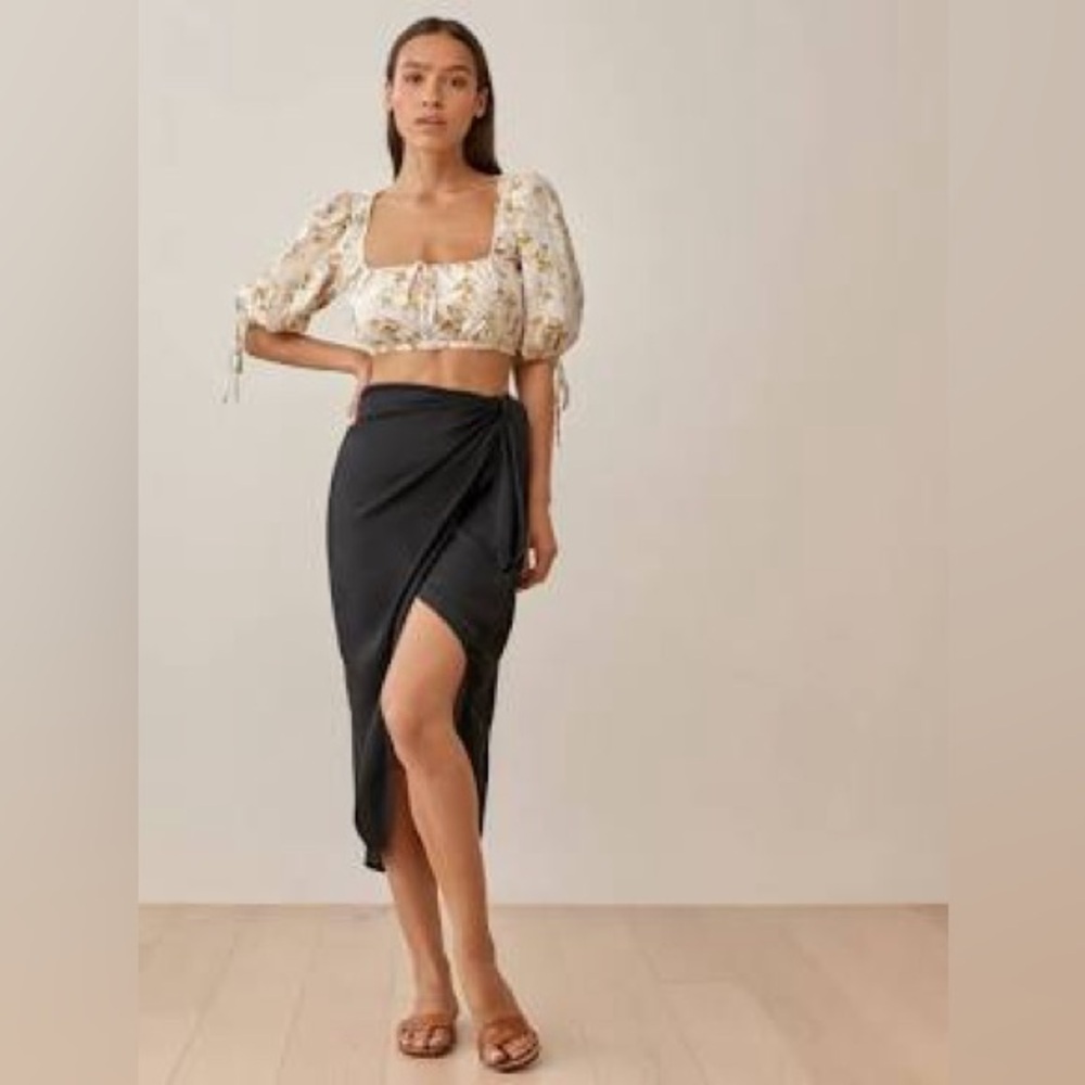 Reformation Taglio Black Wrap Skirt Midi